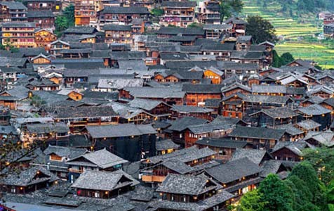 南岸6种常见的外墙仿石漆施工工艺！